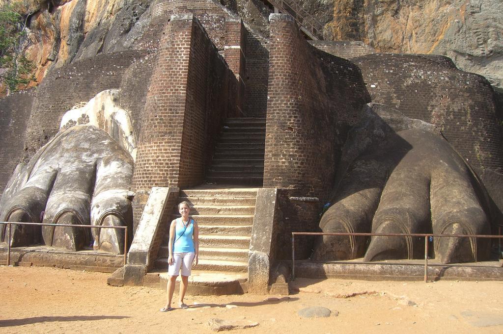 Risenlak Holiday Resort Polonnaruwa Buitenkant foto
